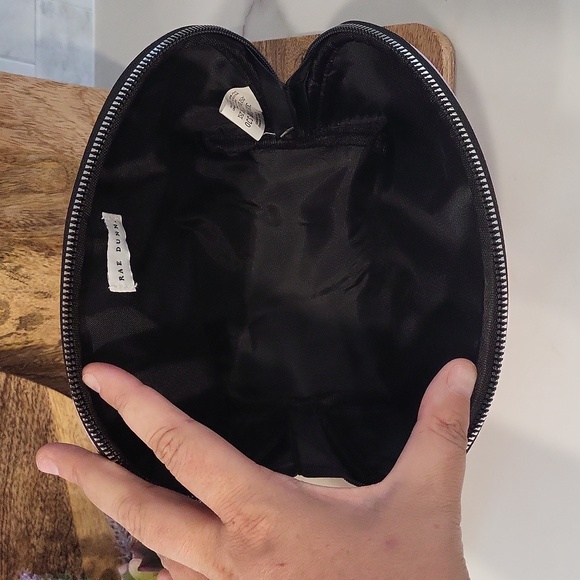Rae Dunn Organization Makeup Bag - Picture 3 of 5